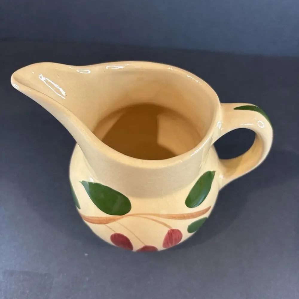 Vintage Watt Pottery #15 American Red Bud Teardrop 1 Pint Pitcher USA